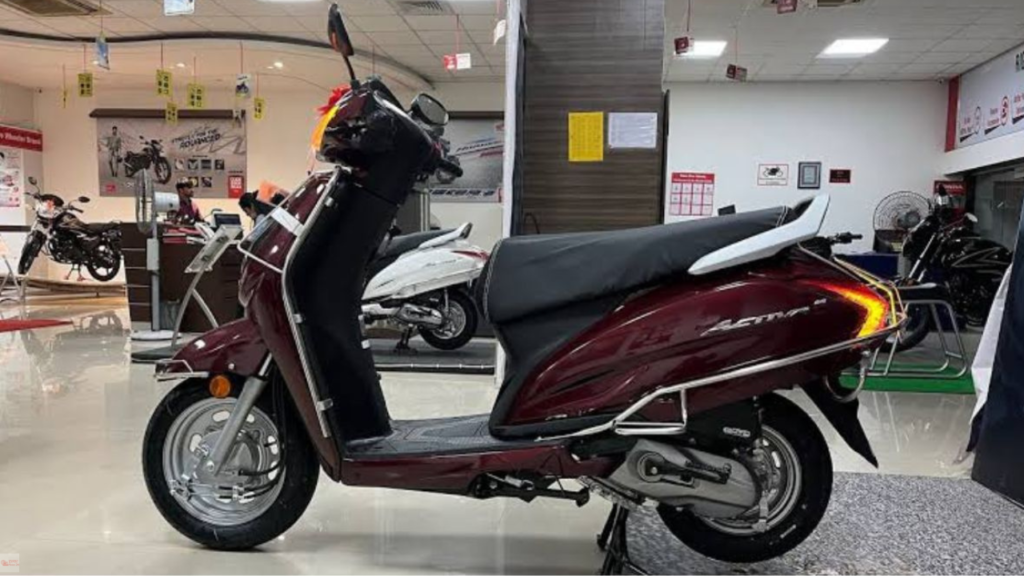 70 Kmpl माइलेज और 120 kmh टॉप स्पीड के साथ Launch हुई Honda Activa 6G, जानें कीमत और फीचर्स 